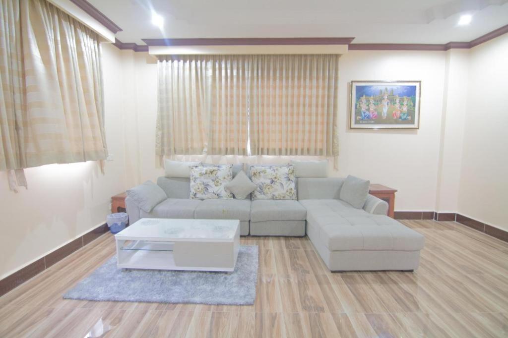 The Mou Hotel Phnom Penh Zewnętrze zdjęcie